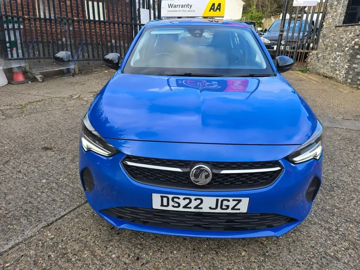Begagnad Vauxhall Corsa Edition 2022 Blå Halvkombi