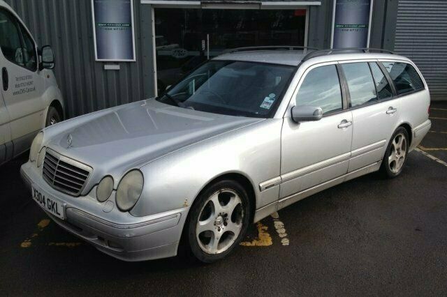 Usado Mercedes E240 Avantgarde 2000 Carrinha