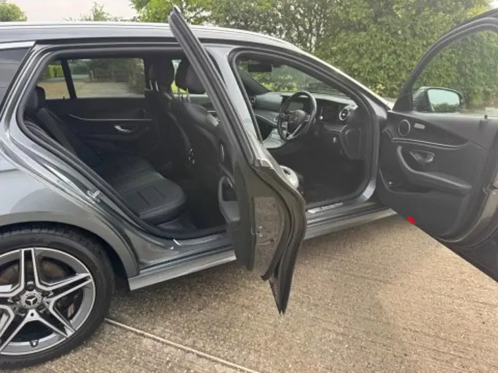 Used Mercedes E220 AMG line 2021 Grey Estate