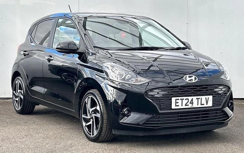 Used 2025 Hyundai i10 Premium Hatchback | £15,402 (Fair price) - Image 1/4