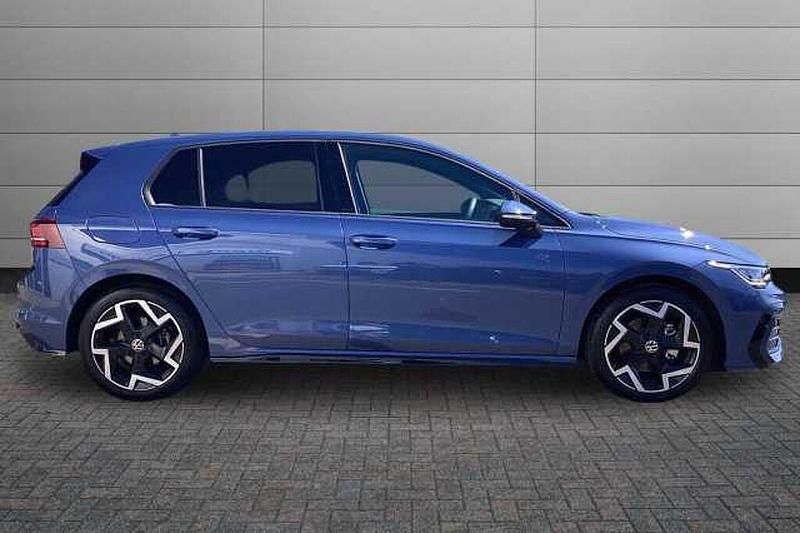 Used VW Golf VIII 150 HP (110 kW) 2025