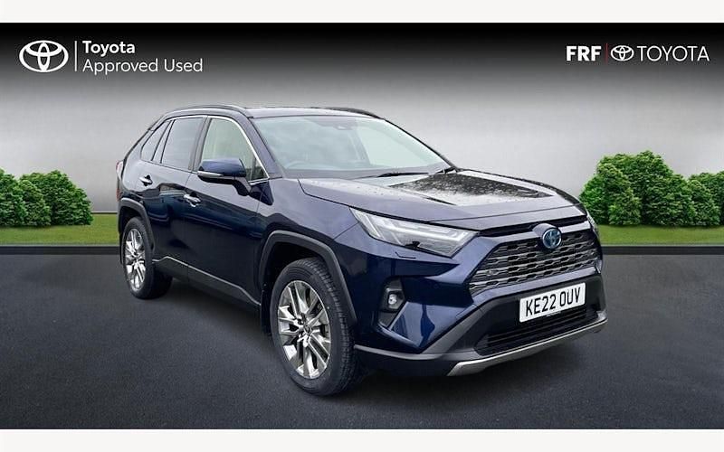 Used 2025 Toyota RAV4 Estate | £25,995 (Super price) - Image 1/4