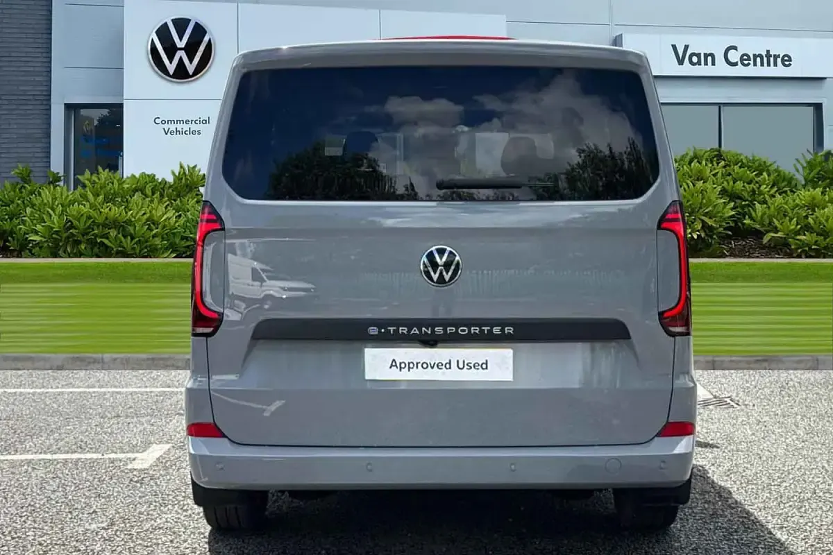 New VW T7 Pro 64 kW (88 HP) 2025 Grey Van