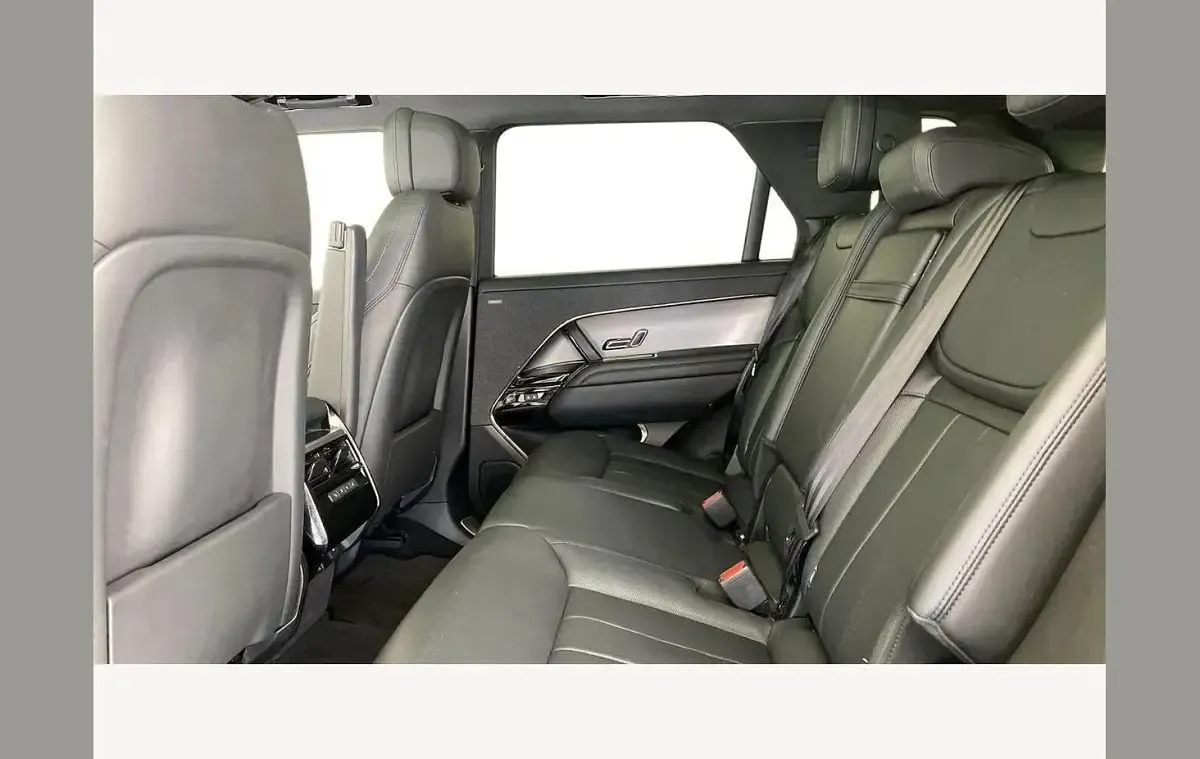 Used Land Rover Range Rover Sport SE Dynamic 300 HP (220 kW) 2023 Black SUV