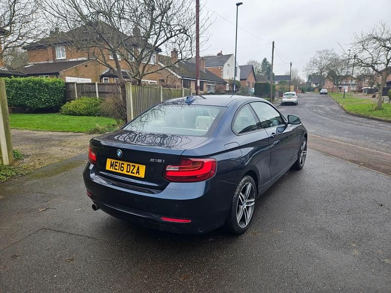 Used BMW 218 Sport Line 2016 Blue Coupe