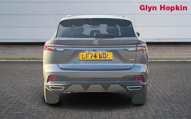 Usado MG HS Trophy 170 HP (125 kW) 2025 Cinzento SUV