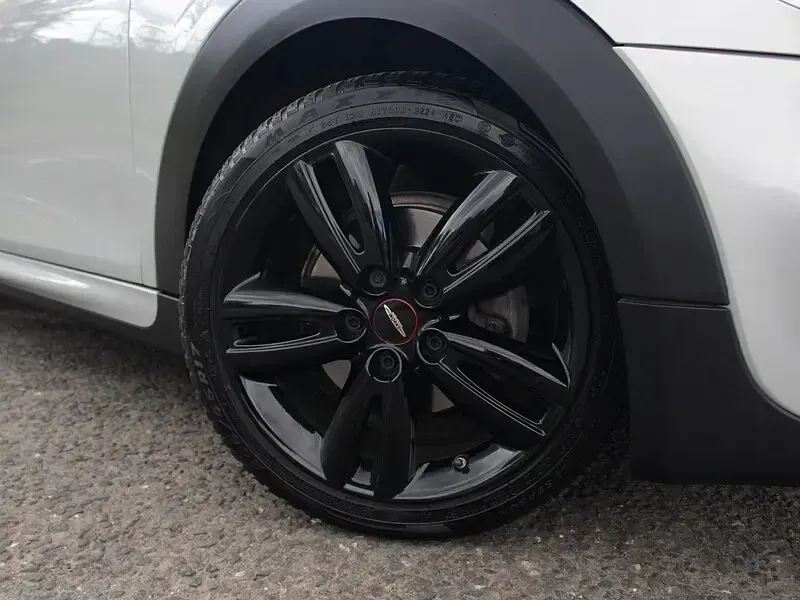 Used Mini Cooper Hatch 136 HP (100 kW) 2018 Silver Hatchback