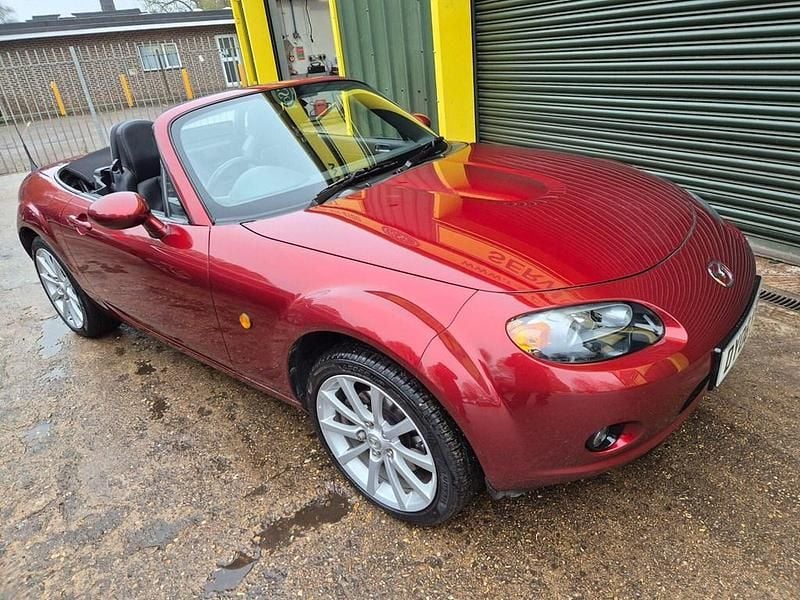 Used Mazda MX5 Inclusive 160 HP (117 kW) 2008 Red Cabriolet