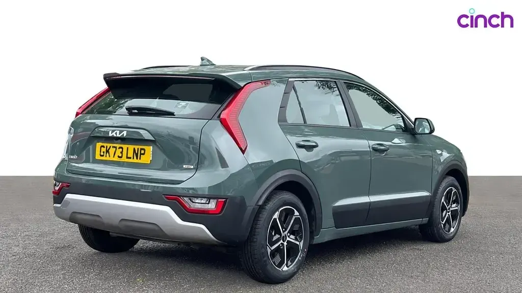 Used Kia Niro 2023 Green SUV