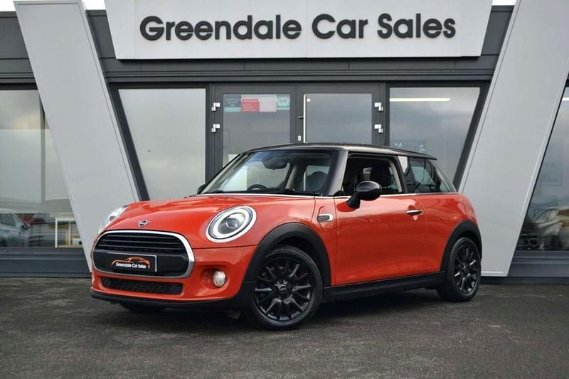 Used Mini Cooper Classic 2019 Orange Hatchback