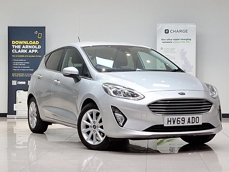 Used Ford Fiesta Titanium X 100 HP (73 kW) 2019 Silver Hatchback