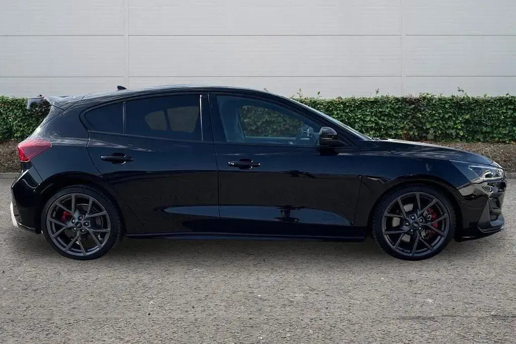 Used Ford Focus ST 2023 Black Hatchback