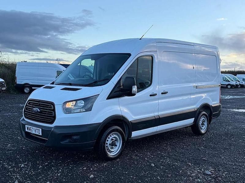 Used Ford Transit 105 HP (77 kW) 2017 White Van