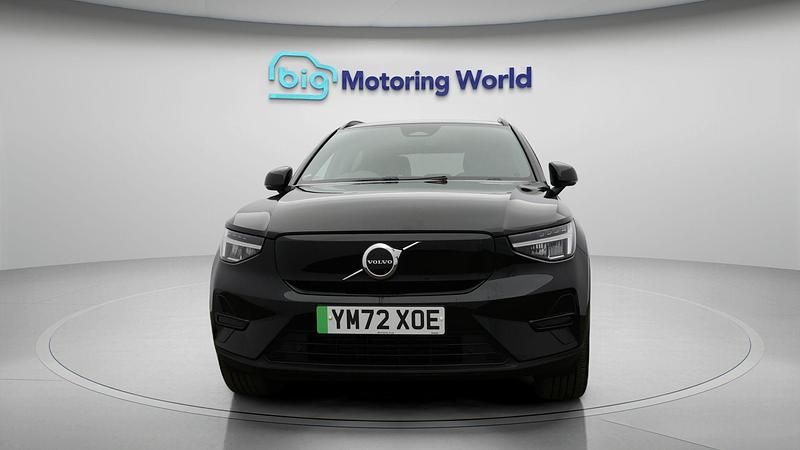 Used Volvo XC40 Core 300 kW (408 HP) 2022 Black SUV