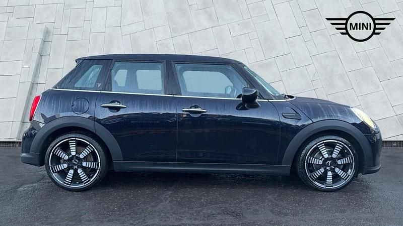 Used Mini Cooper Exclusive 134 HP (98 kW) 2023 Black Hatchback