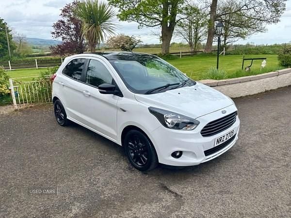 White Used 2017 Ford Ka Zetec Hatchback | £5,250 (Fair price) - Image 1/4