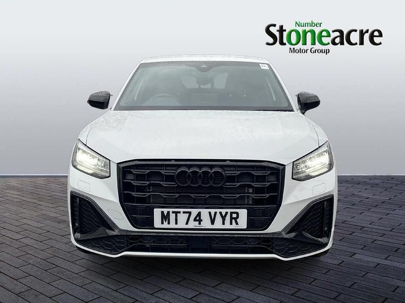 Used Audi Q2 Black Edition 150 HP (110 kW) 2025 White SUV