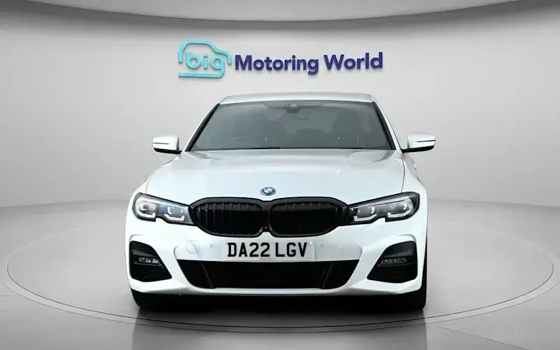 Used BMW 330e M Sport 292 HP (214 kW) 2022 White Sedan
