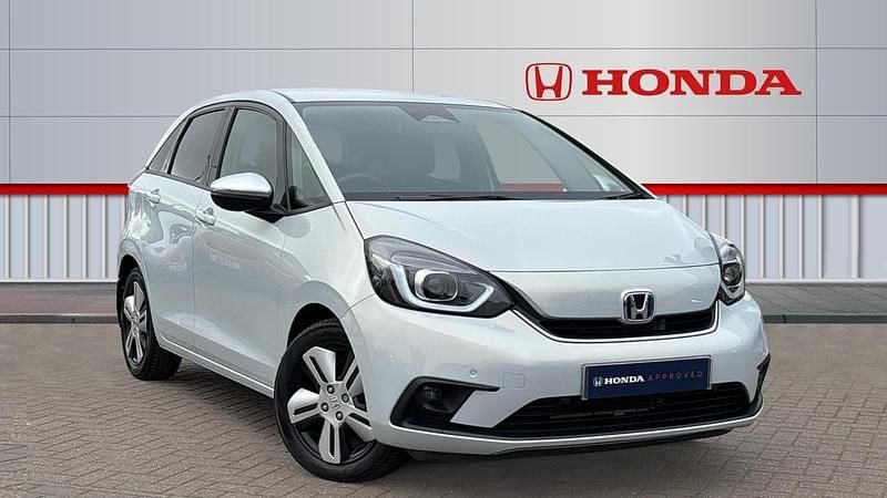 Used Honda Jazz Hybrid 109 HP (80 kW) 2021 White Hatchback