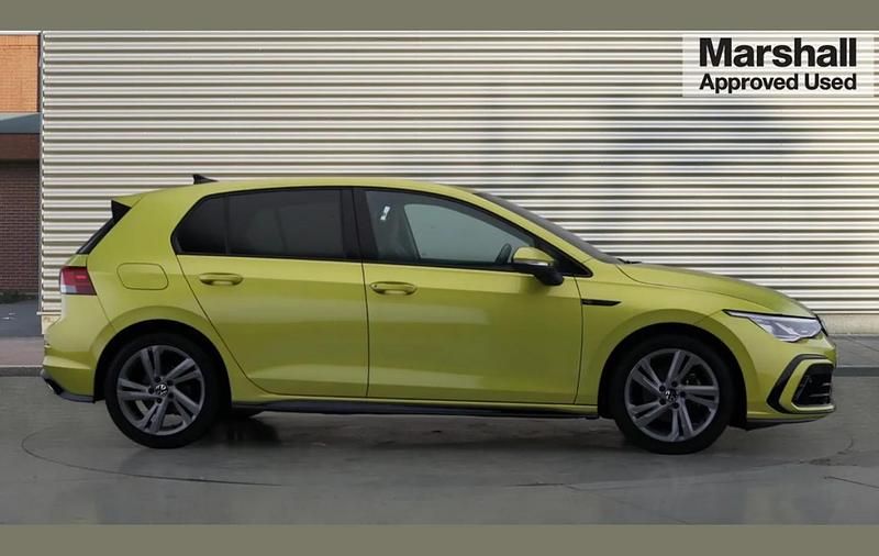 Used VW Golf VIII R-line 128 HP (94 kW) 2021 Yellow Hatchback