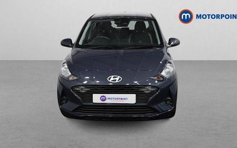 Used Hyundai i10 Advanced 63 HP (46 kW) 2025 Grey Hatchback