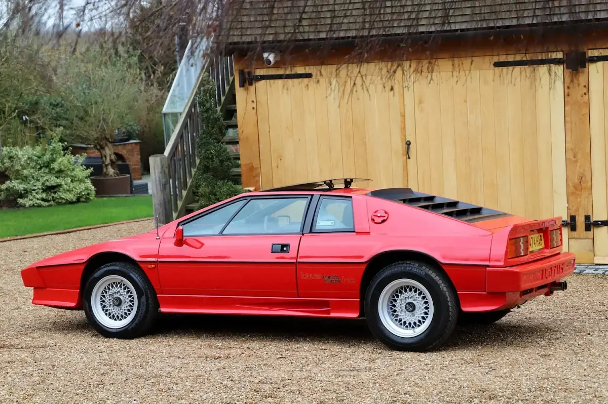 Used Lotus Esprit 1988 Red Coupe