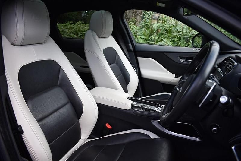 Used Jaguar F-Pace S 300 HP (220 kW) 2017 Blue SUV