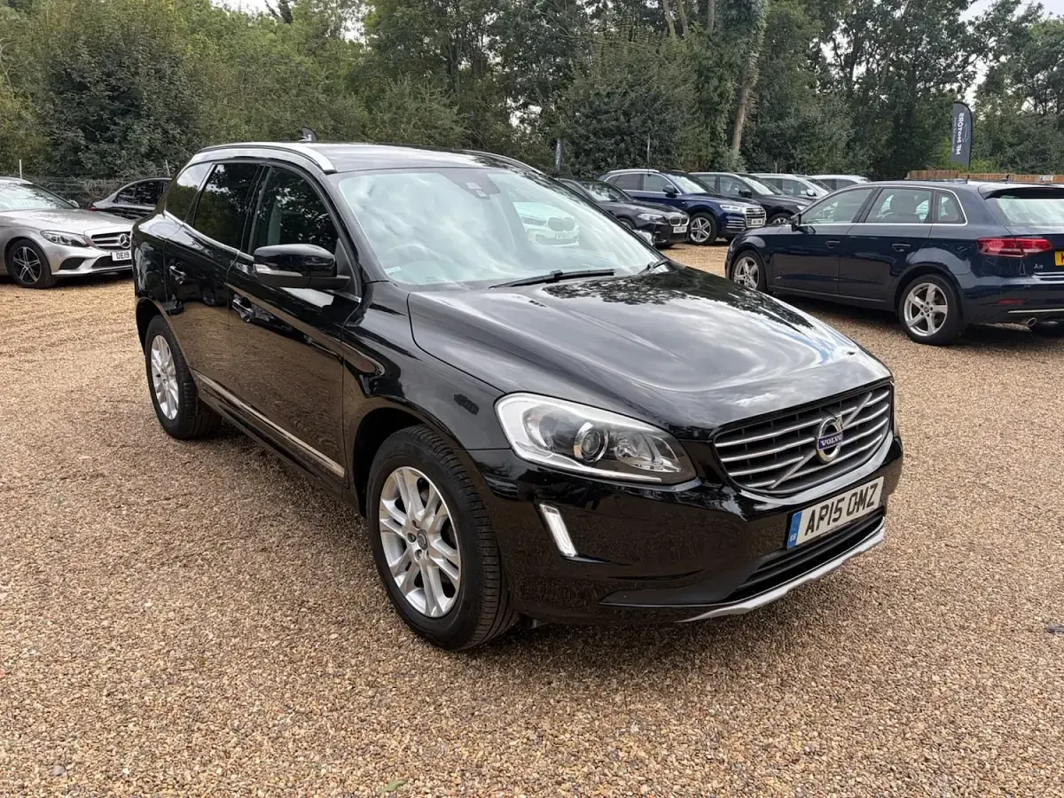 Used Volvo XC60 SE Lux 187 HP (137 kW) 2015 Black SUV