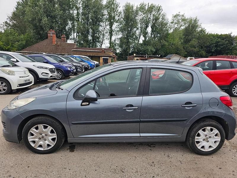 Grey Used 2010 Peugeot 207 S Hatchback | £2,000 (Good price) - Image 1/4