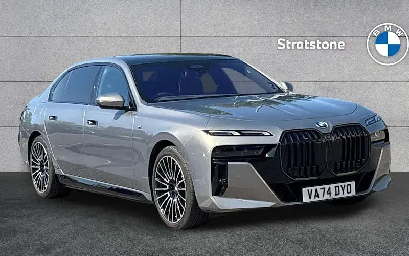 Used BMW 750e M Sport 489 HP (359 kW) 2025 Sedan