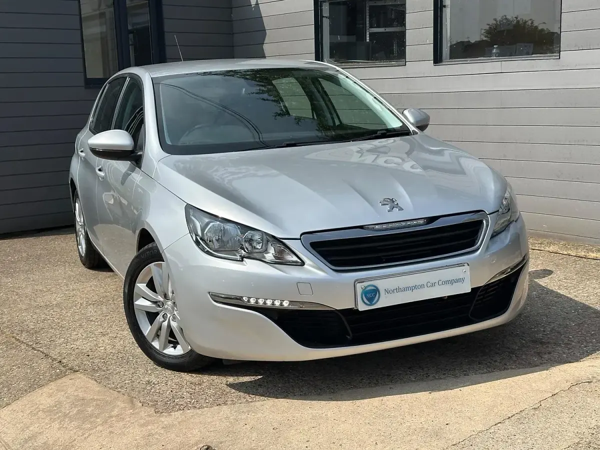 Used Peugeot 308 Active 2015 Silver Hatchback