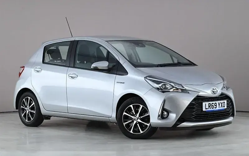 Używany Toyota Yaris Hybrid 101 KM (74 kW) 2019 Hatchback