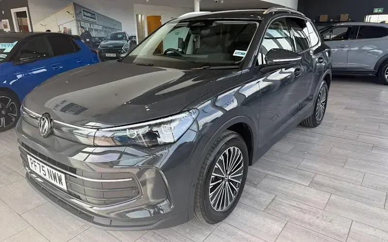 Used VW Tiguan Match 150 HP (110 kW) 2025 Grey SUV