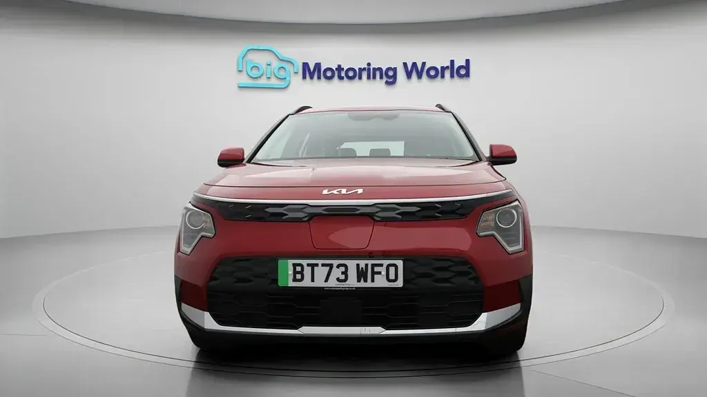 Begagnad Kia e-Niro 147 kW (201 HK) 2024 SUV