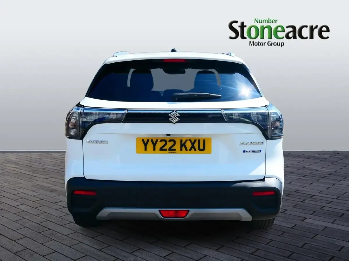 Used Suzuki SX4 2022 White Hatchback