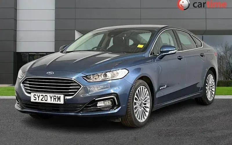 Used Ford Mondeo Titanium 188 HP (138 kW) 2020 Blue Sedan