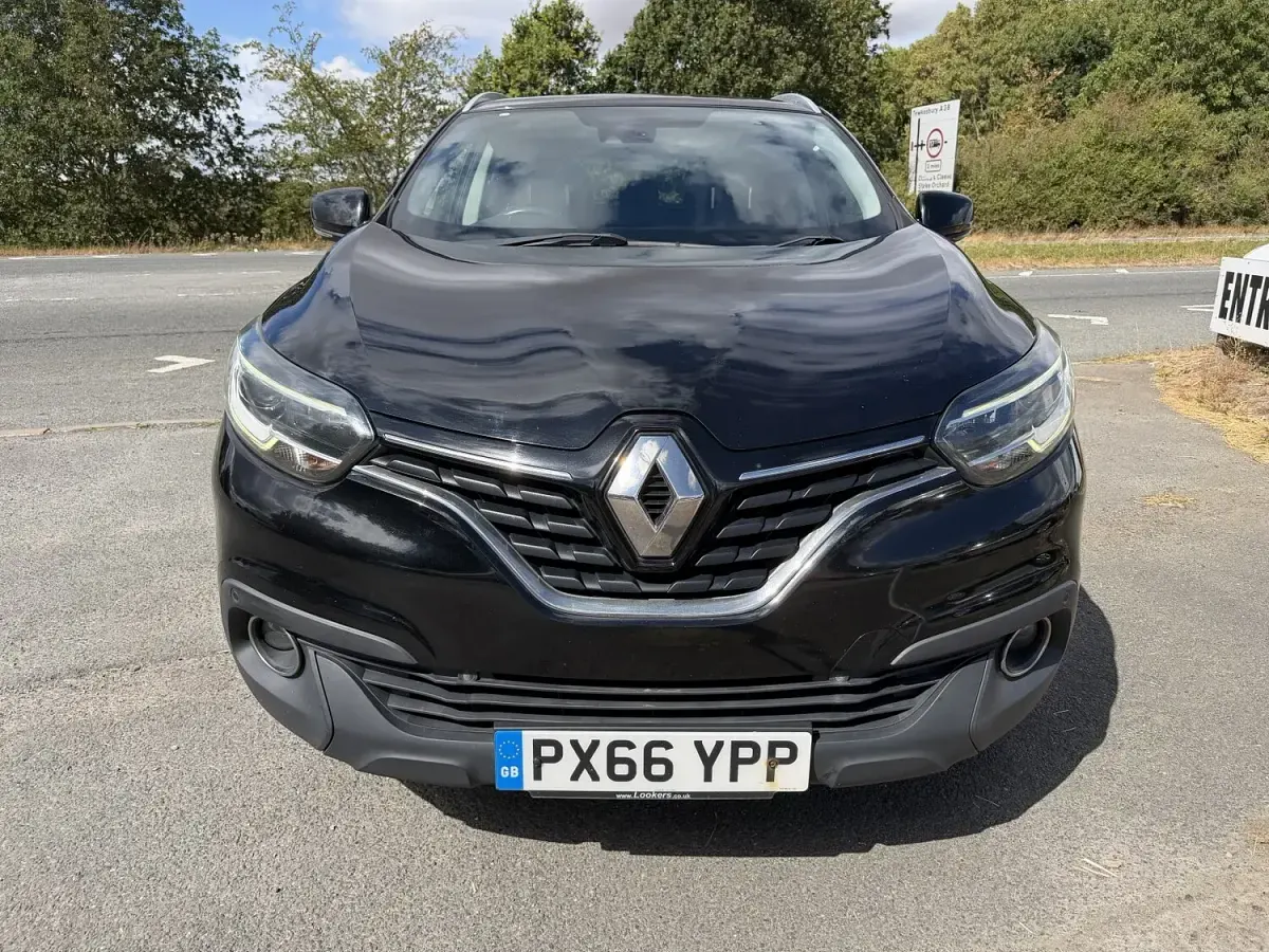 Used Renault Kadjar Dynamique 110 HP (80 kW) 2016 Black SUV