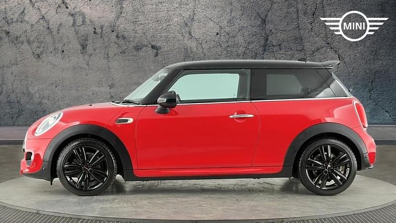 Used Mini Cooper Sport 136 HP (100 kW) 2019 Red Hatchback