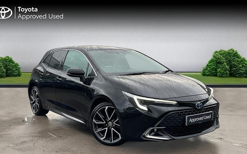 Eclipse black Used 2024 Toyota Corolla Hatchback | £23,095 (Fair price) - Image 1/4