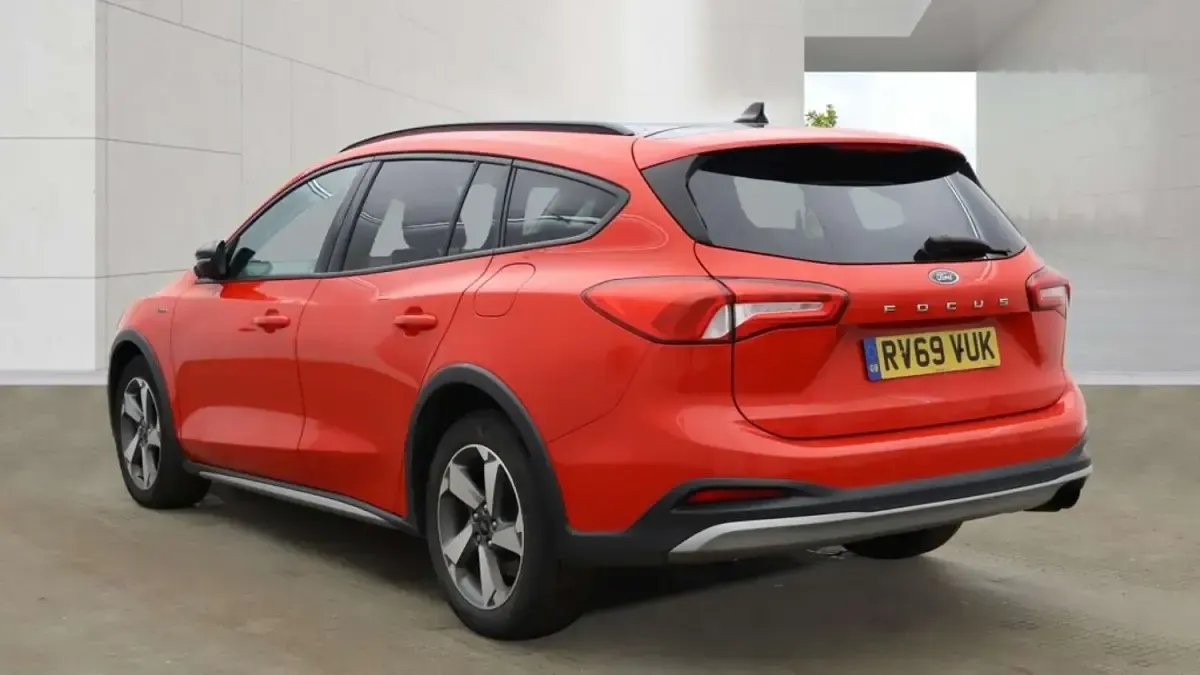 Used Ford Focus Active 2020 Red Estate