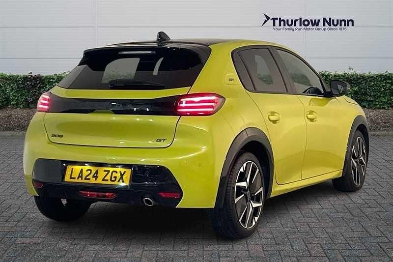 Used Peugeot 208 GT 100 HP (73 kW) 2024 Yellow Hatchback
