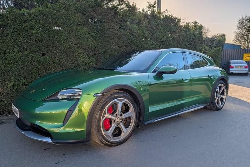 Used Porsche Taycan Cross Turismo 419 kW (571 HP) 2022