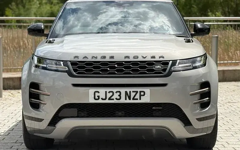 Gebraucht Land Rover Range Rover evoque R-Dynamic 309 PS (227 kW) 2023 Silber SUV