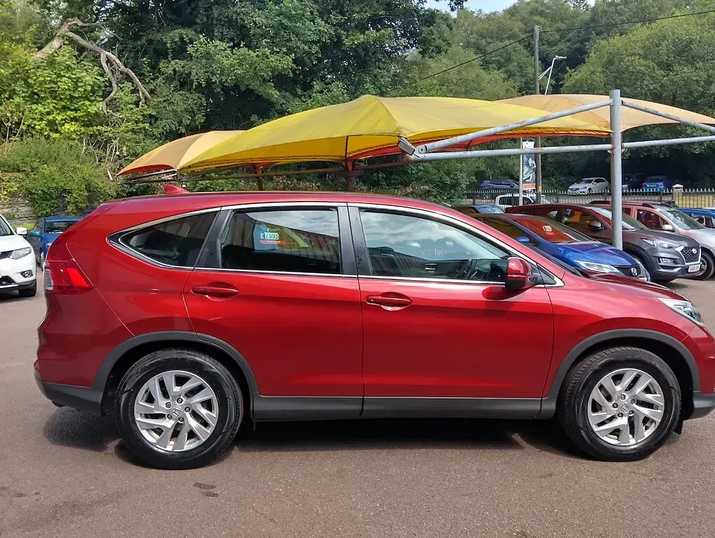 Used Honda CR-V S 2017 Red SUV