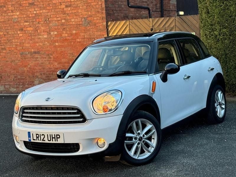 White Used 2012 Mini Cooper Hatchback | £5,950 (Fair price) - Image 1/4