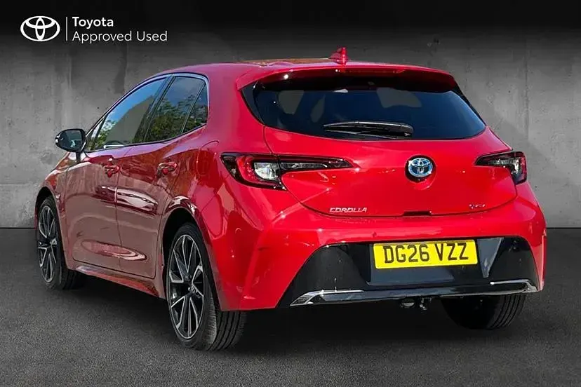 New Toyota Corolla 140 HP (102 kW) 2026 Scarlet flare Hatchback