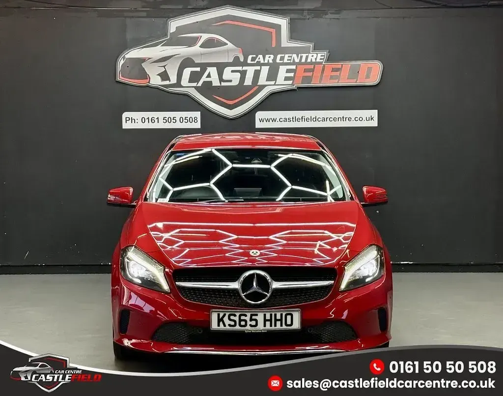 Used Mercedes A200 Premium 136 HP (100 kW) 2015 Red Hatchback