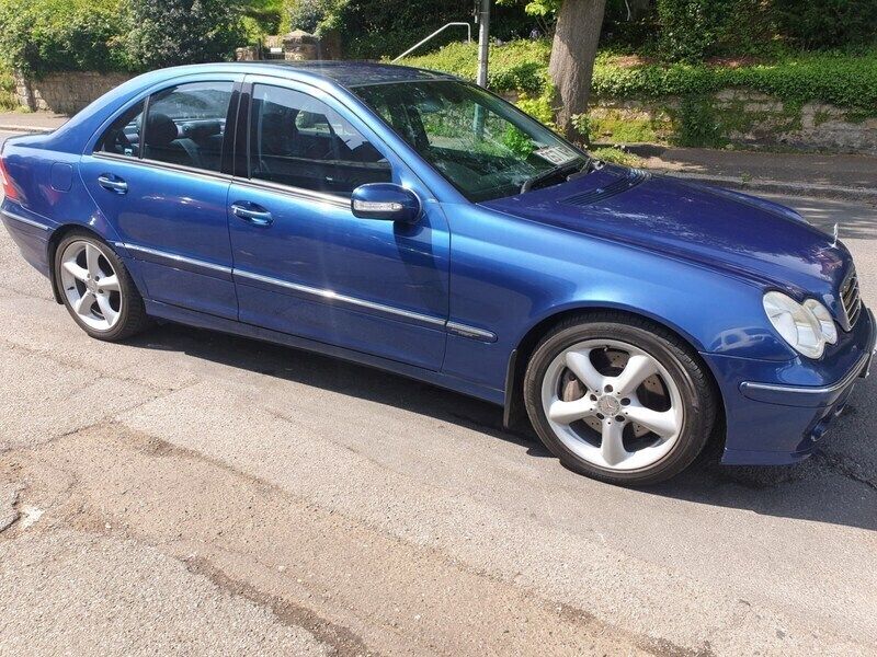 Blue Used 2004 Mercedes C220 Avantgarde Sedan | £3,995 (Expensive) - Image 1/4