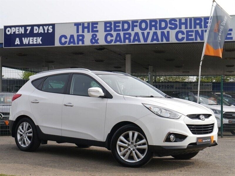 White Used 2013 Hyundai ix35 Premium SUV | £8,995 (Fair price) - Image 1/4