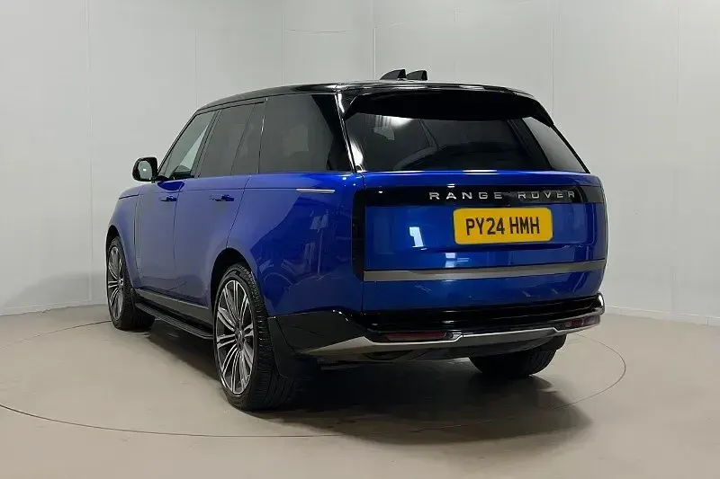Used Land Rover Range Rover SE 394 HP (289 kW) 2024 Blue SUV